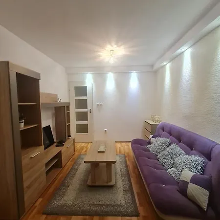 Aisha Apartament